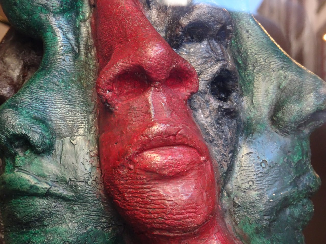 la minotaure2 : sculpture béton